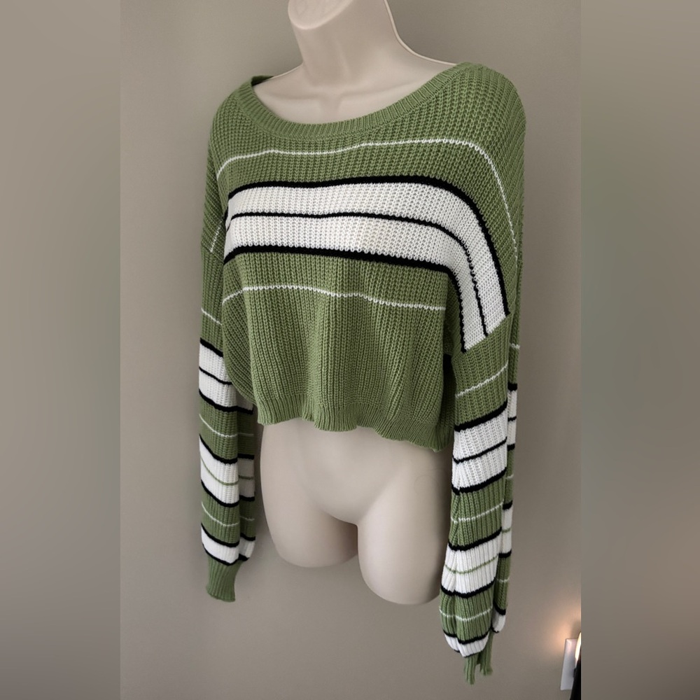 SHEIN Olive and White Striped Crew Neck Sweater